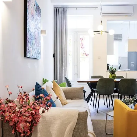 Nyaraló Modern Maltese Townhouse With Jacuzzi By The Sea